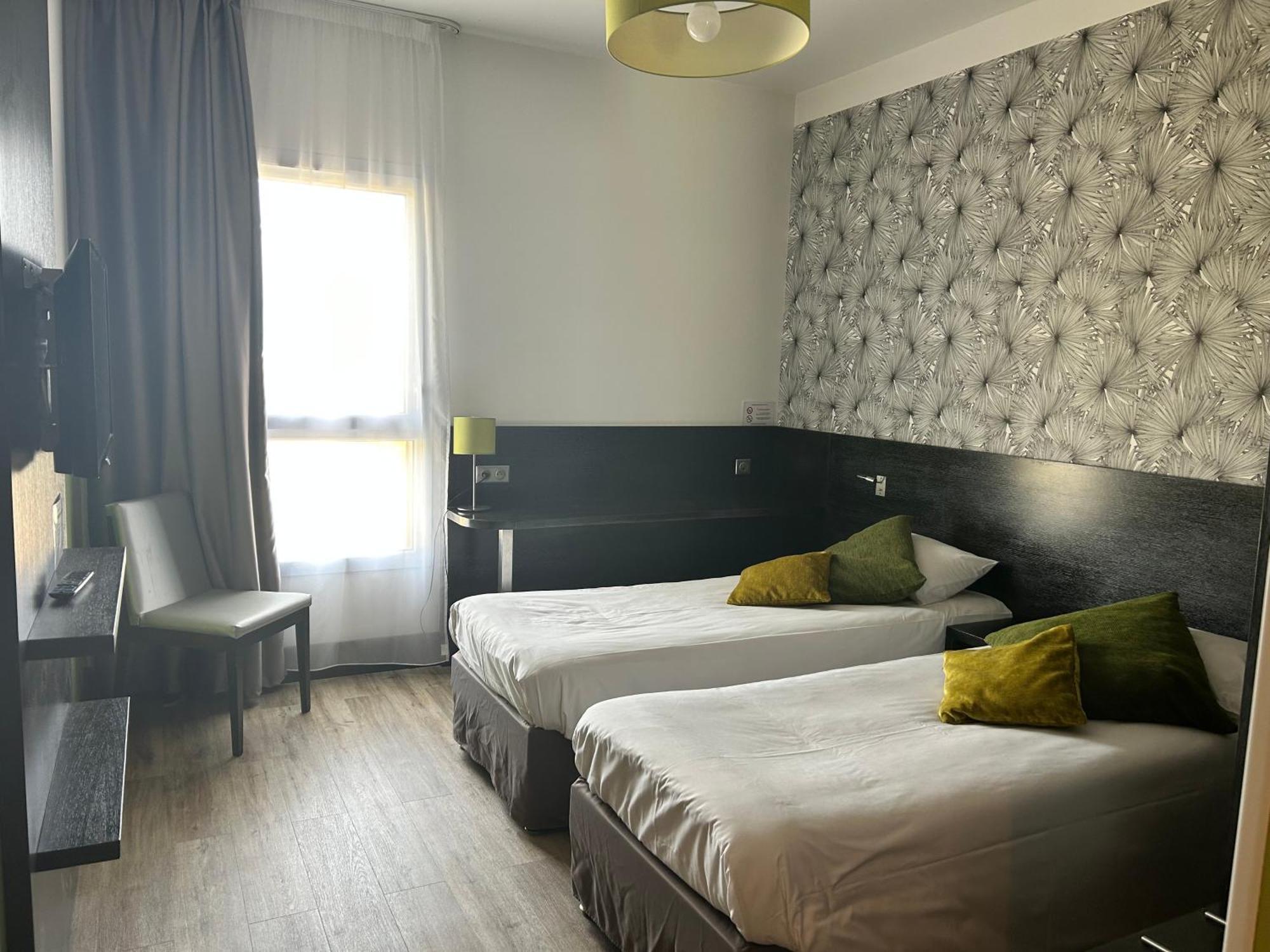 Ax Hotel Spa & Restaurant Chorges Oda fotoğraf