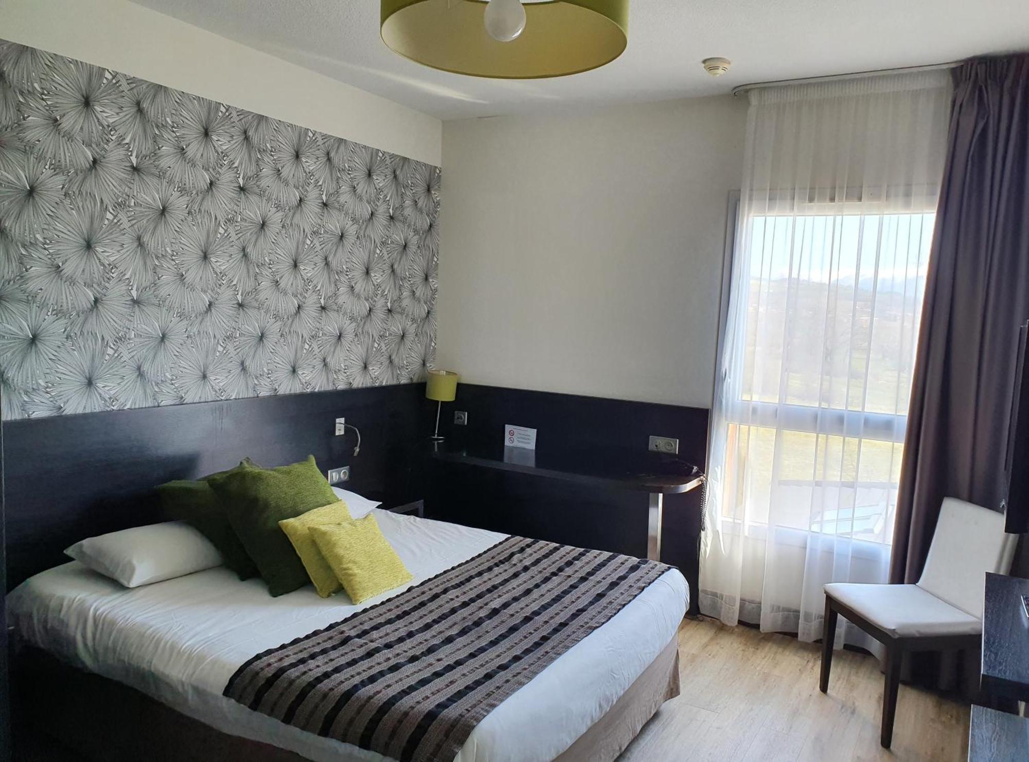 Ax Hotel Spa & Restaurant Chorges Dış mekan fotoğraf