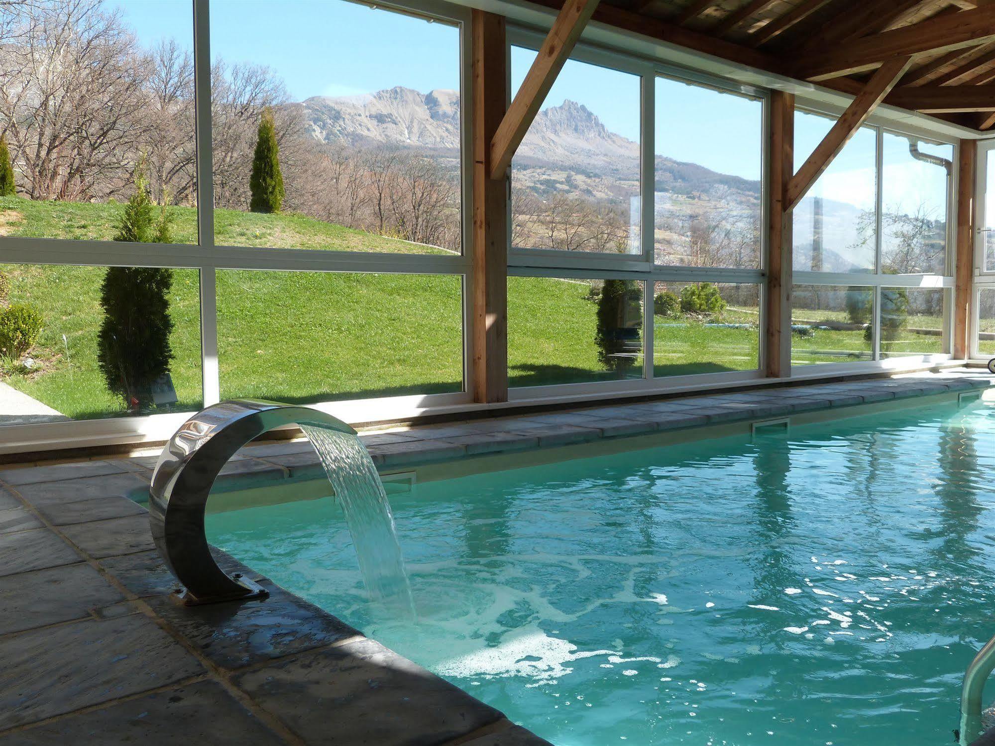 Ax Hotel Spa & Restaurant Chorges Dış mekan fotoğraf