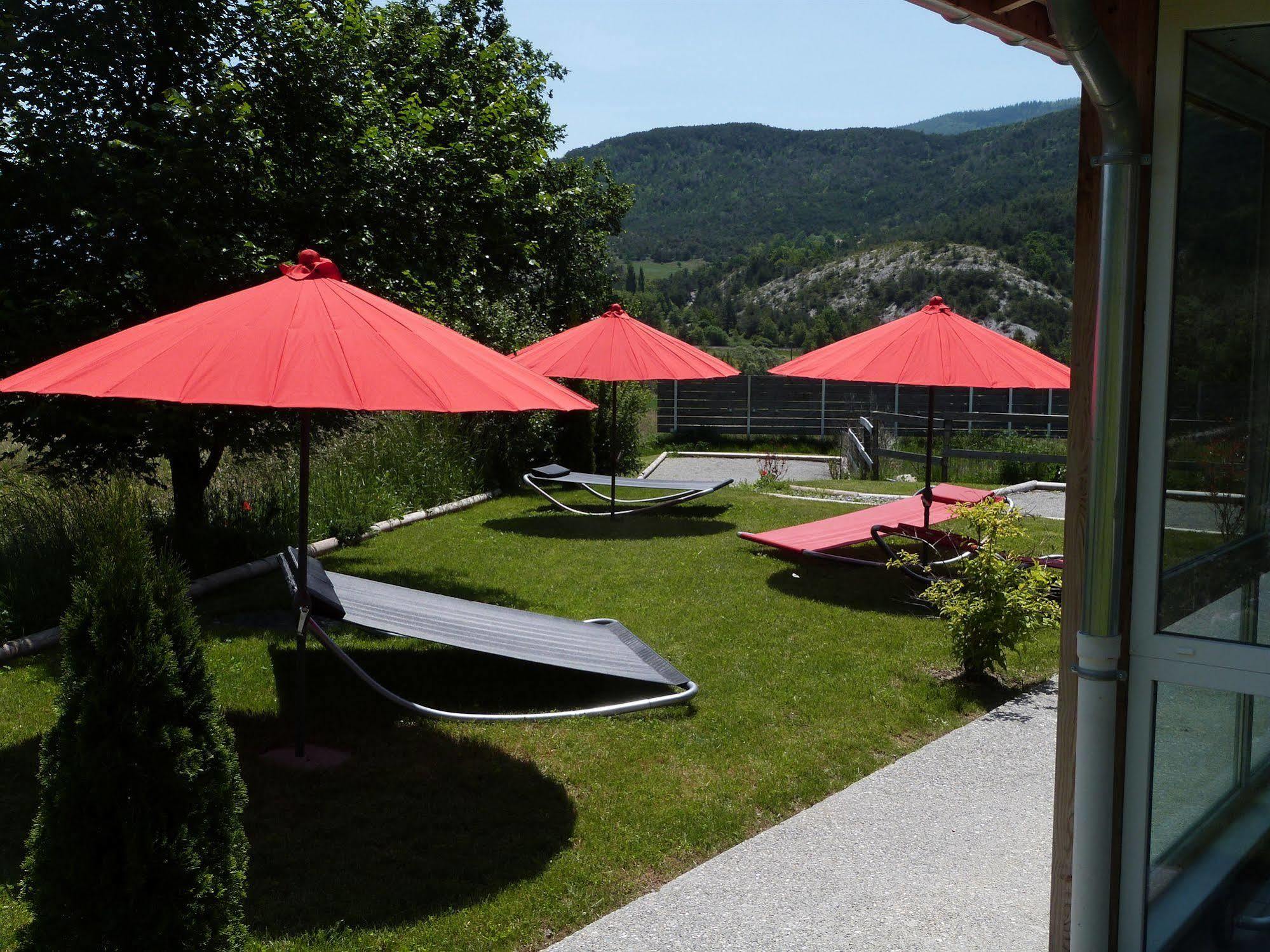 Ax Hotel Spa & Restaurant Chorges Dış mekan fotoğraf